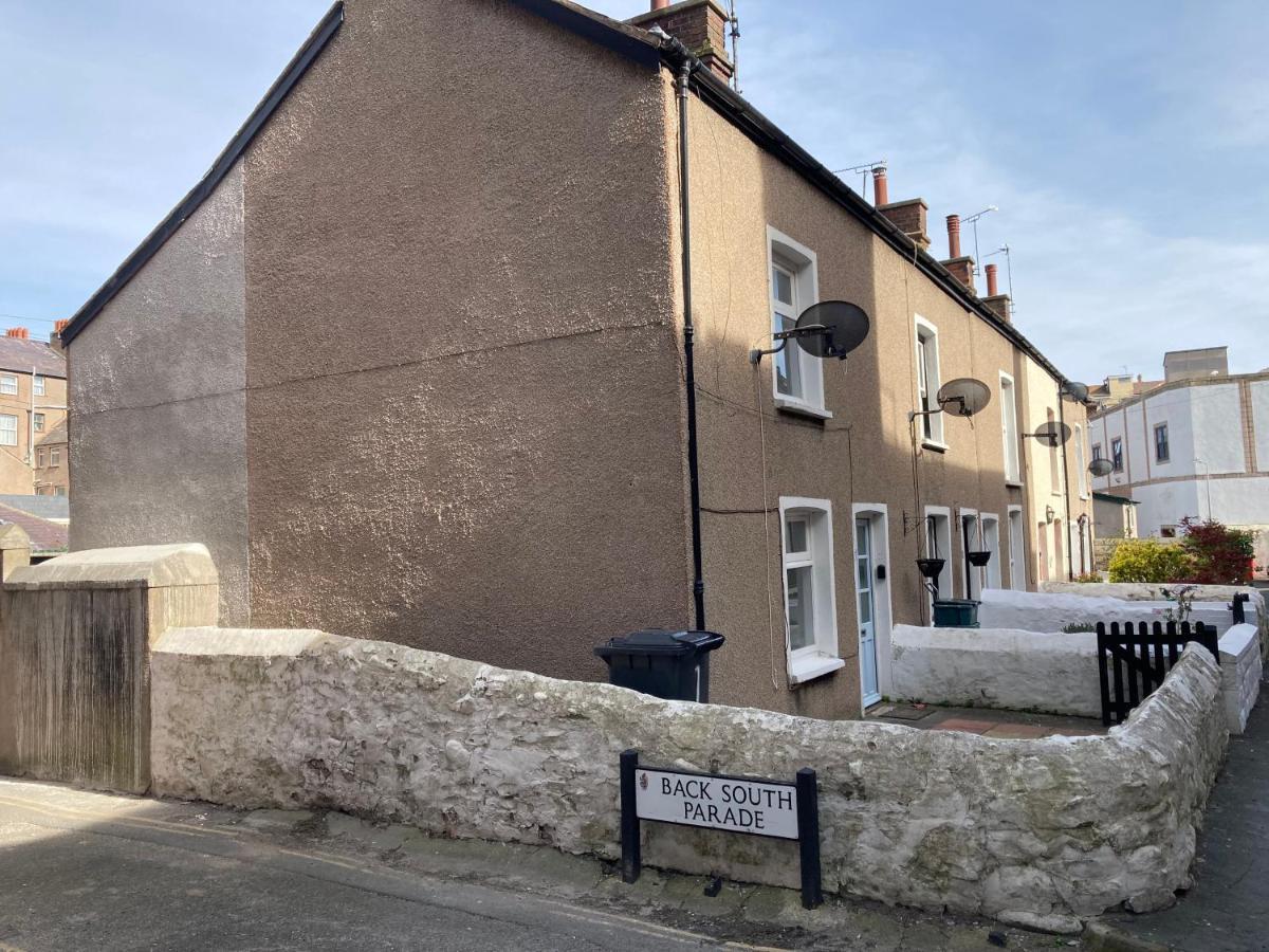 Delightful 3 Bedroomed Cottage In Llandudno Exterior foto